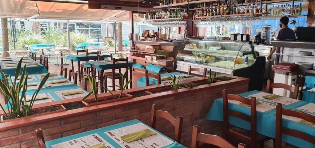 Cena para despedidas de soltera en Lloret de Mar